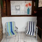 Private Sunny Terrace - Secure Bike Or Board Lockup Appartement *