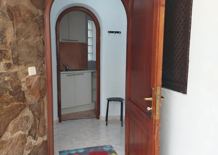 公寓 Private Sunny Terrace - Secure Bike Or Board Lockup *